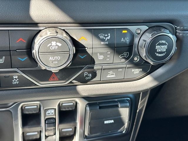 2026 Jeep Wrangler WRANGLER 4-DOOR MOAB 392