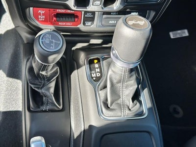 2026 Jeep Wrangler WRANGLER 4-DOOR MOAB 392