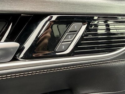 2025 Jeep Wagoneer WAGONEER OVERLAND 4X4