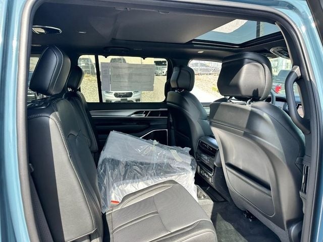 2026 Jeep Grand Wagoneer GRAND WAGONEER LIMITED ALTITUDE 4X4