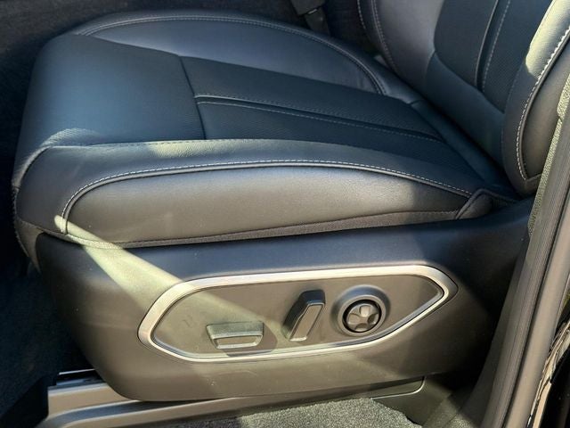 2026 Jeep Grand Wagoneer GRAND WAGONEER LIMITED RESERVE 4X4