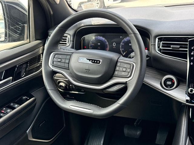 2024 Jeep Wagoneer Series III 4x4