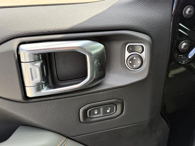 2025 Jeep Gladiator GLADIATOR MOJAVE 4X4