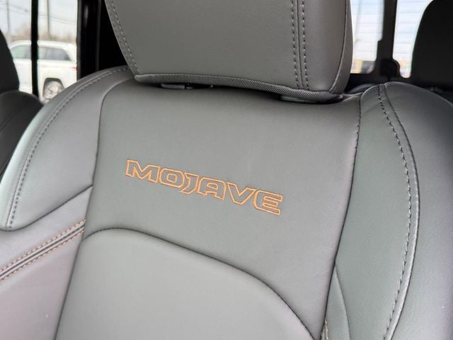 2025 Jeep Gladiator GLADIATOR MOJAVE 4X4