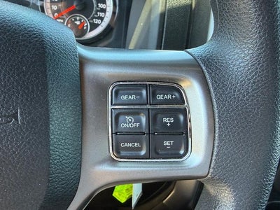 2024 RAM 1500 Classic Warlock Crew Cab 4x2 5'7' Box