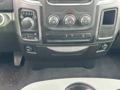 2024 RAM 1500 Classic Warlock Crew Cab 4x4 5'7' Box