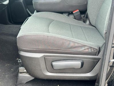 2024 RAM 1500 Classic Warlock Crew Cab 4x4 5'7' Box