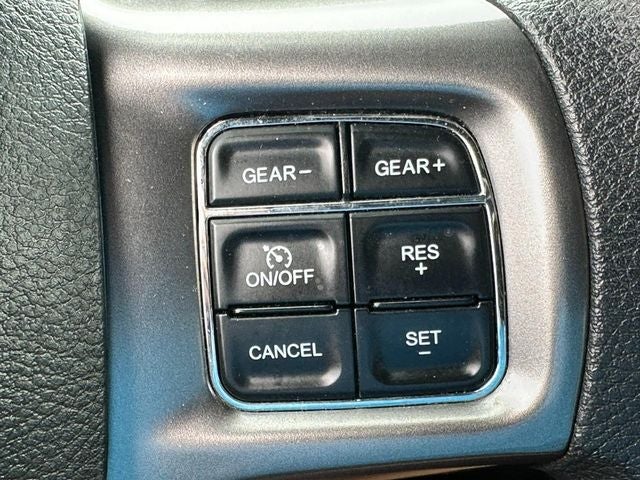 2024 RAM 1500 Classic Warlock Crew Cab 4x4 5'7' Box