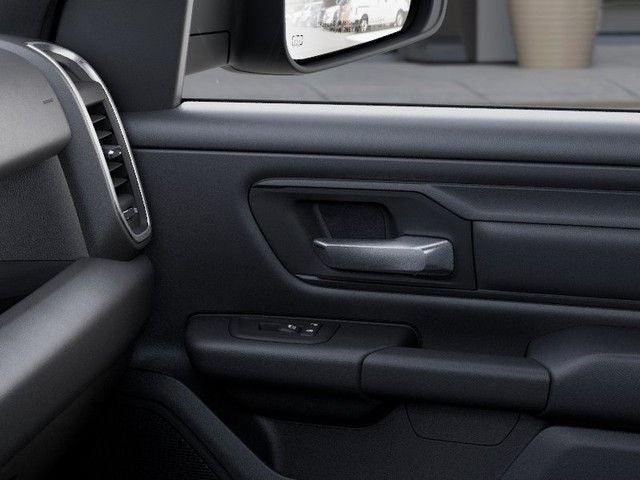 2027 RAM Ram 1500 RAM 1500 TRADESMAN CREW CAB 4X4 5'7' BOX