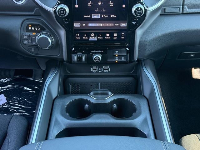 2026 RAM Ram 1500 RAM 1500 BIG HORN QUAD CAB 4X4 6'4' BOX