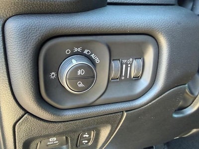2026 RAM Ram 1500 RAM 1500 BIG HORN QUAD CAB 4X4 6'4' BOX