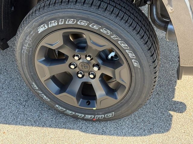 2026 RAM Ram 1500 RAM 1500 BIG HORN QUAD CAB 4X4 6'4' BOX