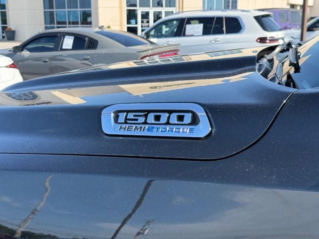 2022 RAM 1500 Big Horn Quad Cab 4x4 6'4' Box