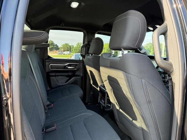 2022 RAM 1500 Big Horn Quad Cab 4x4 6'4' Box