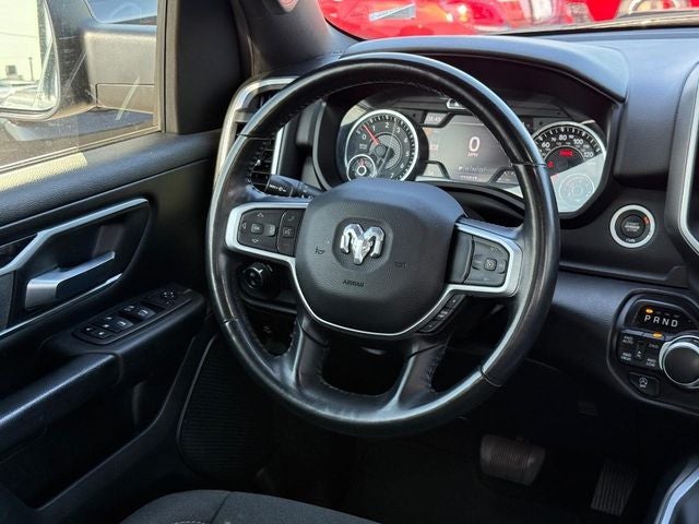 2022 RAM 1500 Big Horn Quad Cab 4x4 6'4' Box