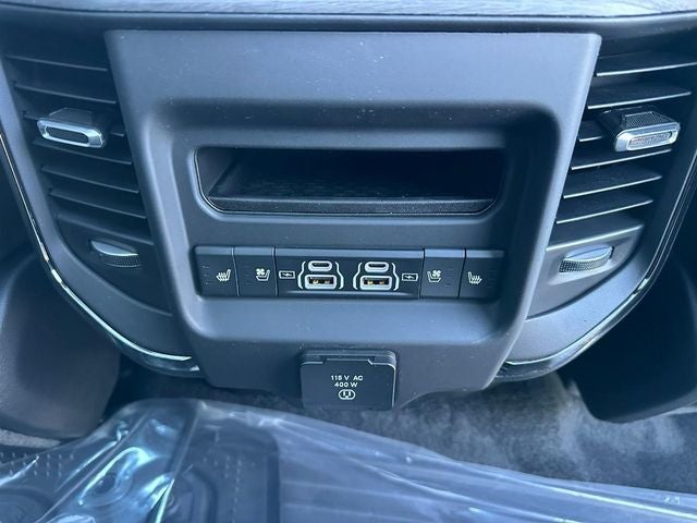 2026 RAM 1500 RAM 1500 LIMITED CREW CAB 4X4 5'7' BOX