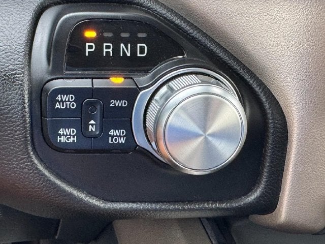 2022 RAM 1500 Laramie Crew Cab 4x4 5'7' Box