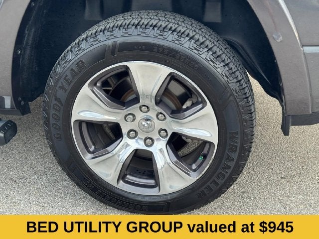 2022 RAM 1500 Laramie Crew Cab 4x4 5'7' Box