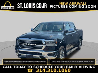 2020 RAM 1500 Laramie Crew Cab 4x4 5'7' Box