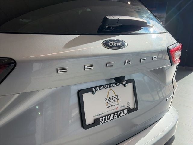 2023 Ford Escape ST-Line Select