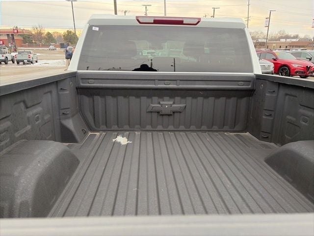 2023 Chevrolet Silverado 1500 4WD Crew Cab Standard Bed LT