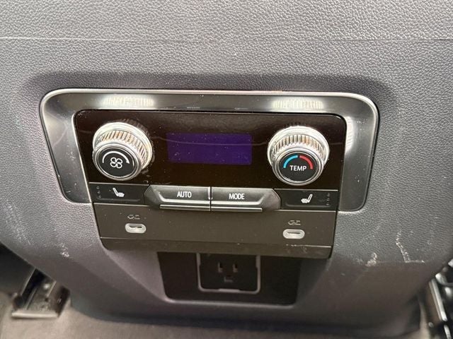 2024 GMC Yukon XL 2WD Denali