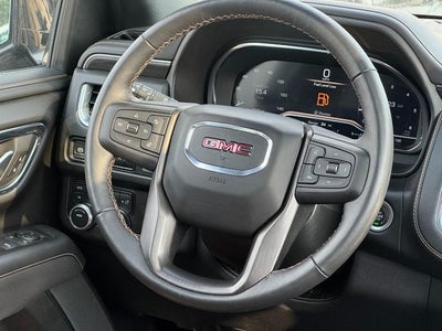 2022 GMC Yukon 4WD AT4