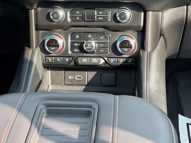 2022 GMC Yukon 4WD AT4