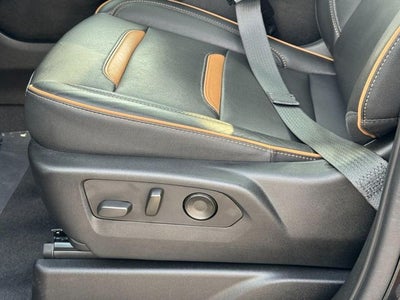 2022 GMC Yukon 4WD AT4