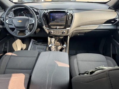 2023 Chevrolet Traverse AWD LT Cloth