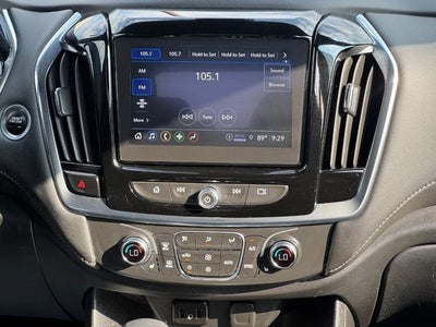 2023 Chevrolet Traverse AWD LT Cloth