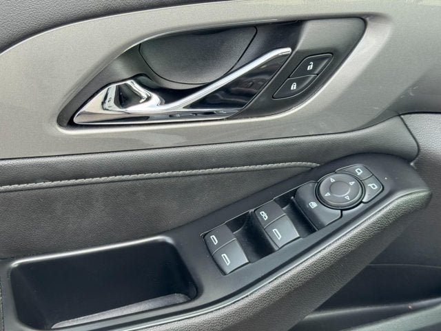 2023 Chevrolet Traverse AWD LT Cloth
