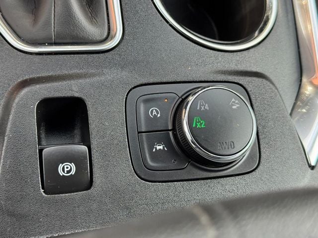 2023 Chevrolet Traverse AWD LT Cloth
