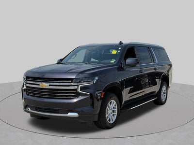 2024 Chevrolet Suburban 4WD LT