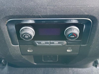 2024 Chevrolet Suburban 4WD LT