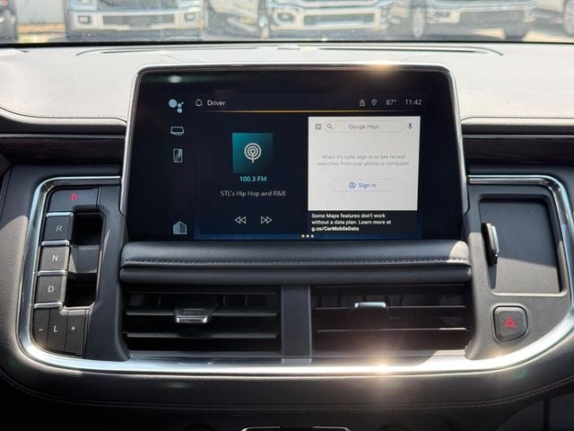 2024 Chevrolet Suburban 4WD LT