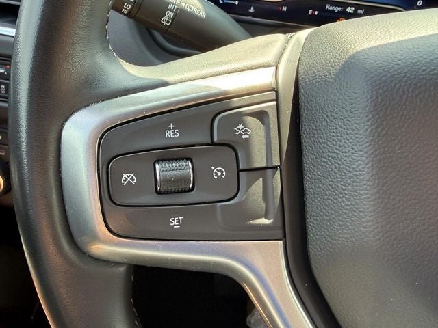 2024 Chevrolet Suburban 4WD LT