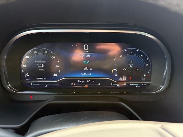 2024 Chevrolet Suburban 4WD LT