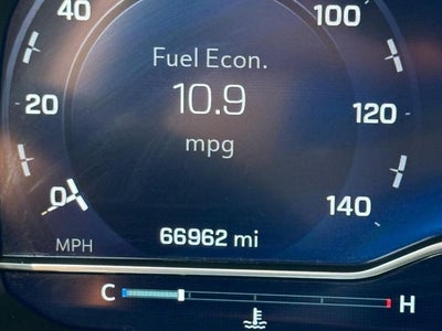 2024 Chevrolet Suburban 4WD LT
