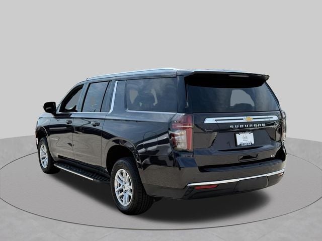 2024 Chevrolet Suburban 4WD LT