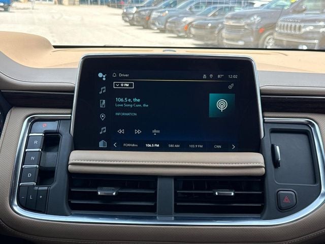 2023 Chevrolet Suburban 4WD Premier