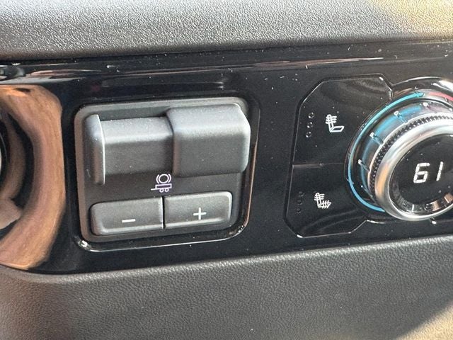 2025 GMC Sierra 1500 4WD Double Cab Standard Box Elevation with 3VL