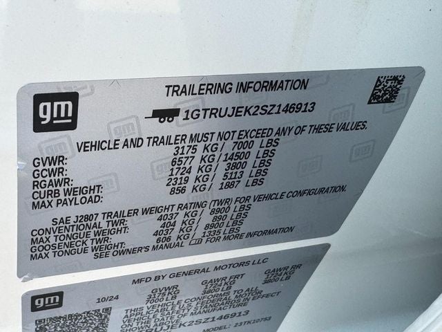2025 GMC Sierra 1500 4WD Double Cab Standard Box Elevation with 3VL
