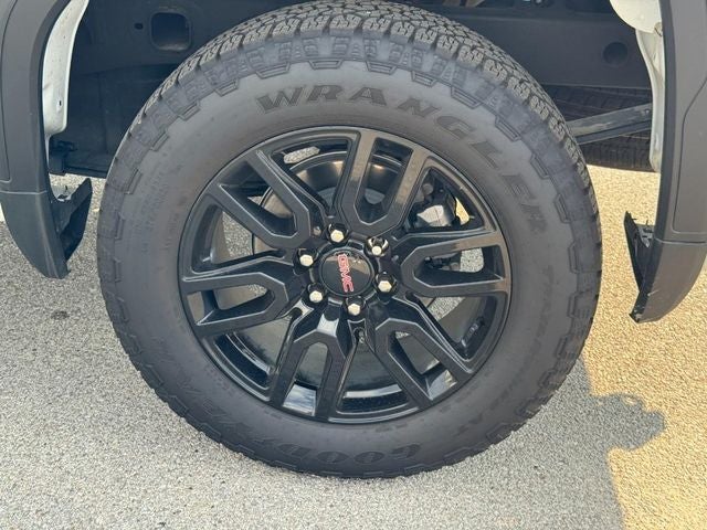 2025 GMC Sierra 1500 4WD Double Cab Standard Box Elevation with 3VL