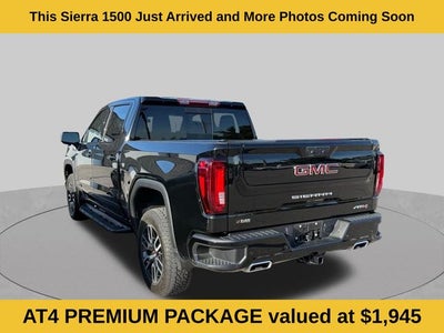 2023 GMC Sierra 1500 4WD Crew Cab Short Box AT4