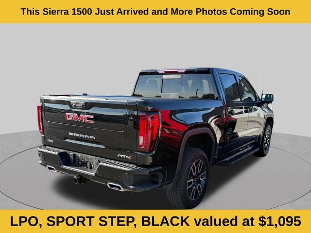 2023 GMC Sierra 1500 4WD Crew Cab Short Box AT4