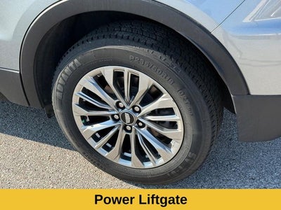 2024 Cadillac XT4 AWD Premium Luxury