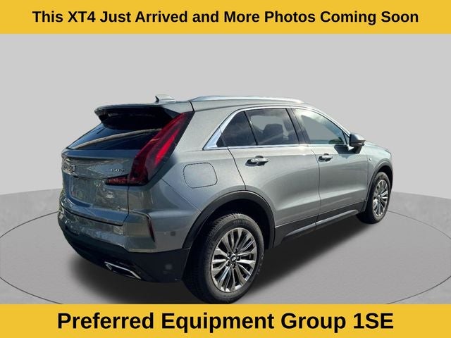 2024 Cadillac XT4 AWD Premium Luxury