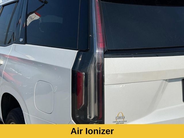 2021 Cadillac Escalade 4WD Sport