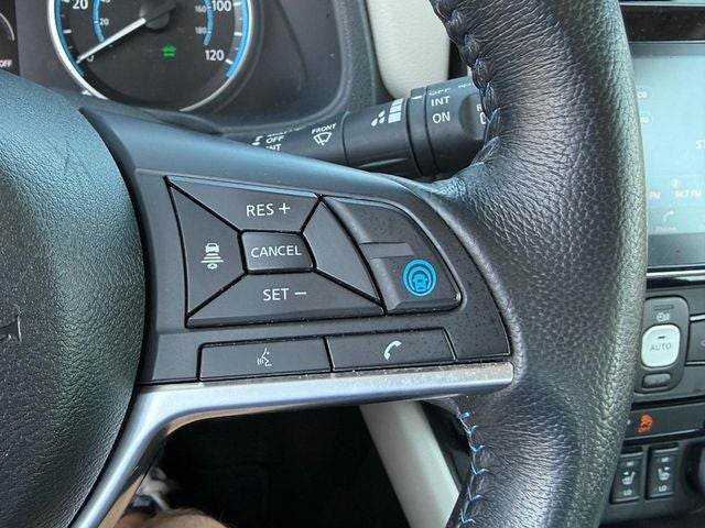 2018 Nissan LEAF SL